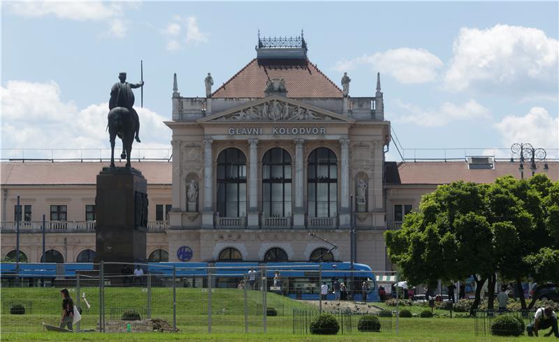 Zagreb: Radovi na obnovi Trga kralja Tomislava