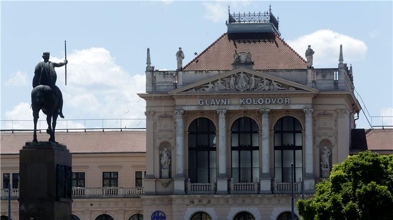 Zagreb: Radovi na obnovi Trga kralja Tomislava