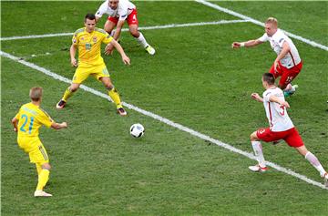 EURO 2016: Ukrajina - Poljska 0-0 (poluvrijeme)