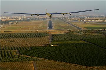 Solar Impulse prešao Atlantik i sletio u Sevillu