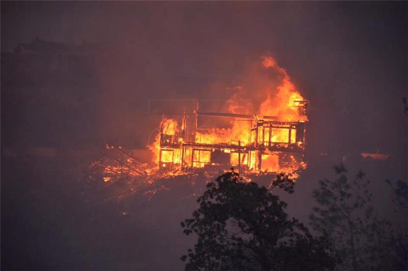 USA CALIFORNIA ERSKINE WILDFIRE