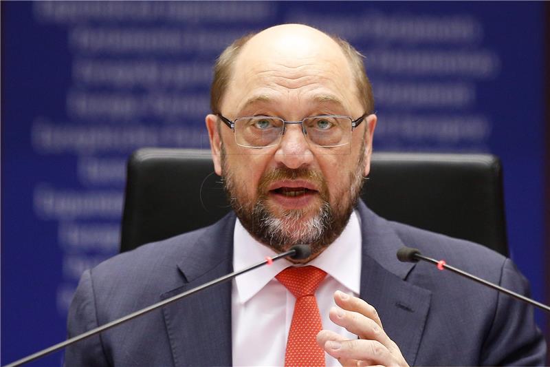 REFERENDUM Schulz: Treba poštivati volju britanskih birača i provesti brze pregovore o izlasku