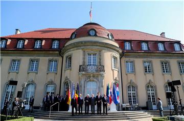 REFERENDUM  Nakon šoka europski čelnici u Berlinu o postbrexitu i budućnosti EU