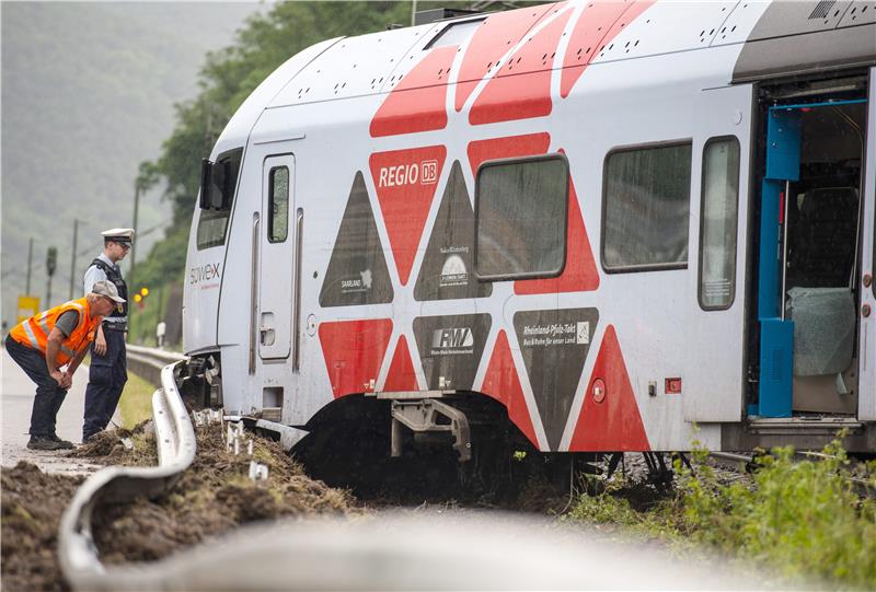 GERMANY TRAIN DERAILED