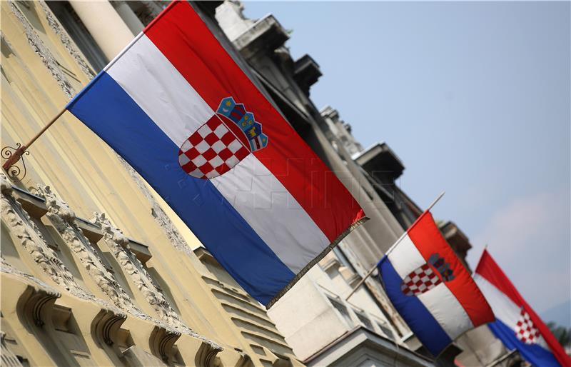 Hrvatske zastave u Zagrebu povodom Dana državnosti