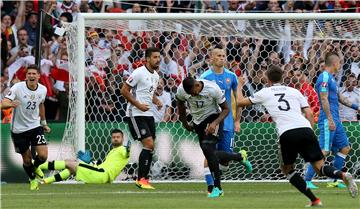 EURO 2016: Njemačka - Slovačka  2-0 (poluvrijeme)