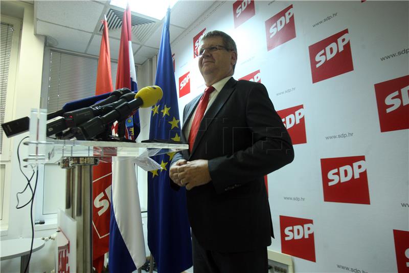 SDP: Mirando Mrsić održao konferenciju za medije