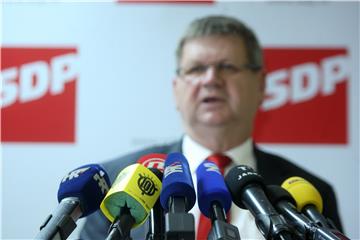 SDP: Mirando Mrsić održao konferenciju za medije