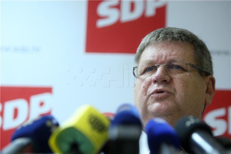 SDP: Mirando Mrsić održao konferenciju za medije