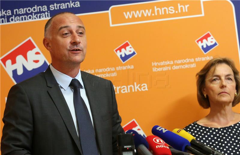 HNS: Ivan Vrdoljak i Vesna Pusić održali konferenciju za medije