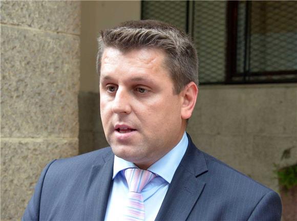 Srebrenica mayor: Serbian officials not welcome at commemoration as long as genocide is denied