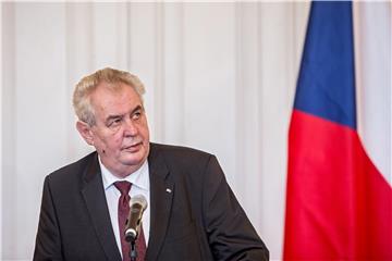 Zeman za referendum o izlasku iz EU-a iako podržava ostanak Češke u Uniji