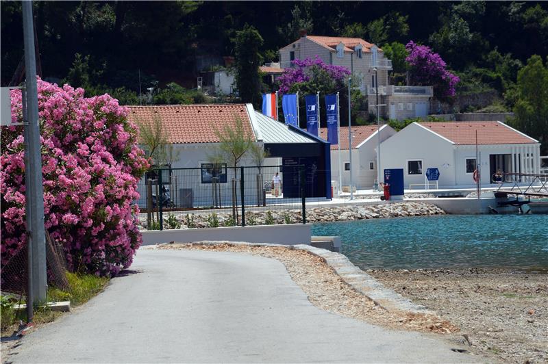 Novoizgrađena marina ''Veljko Barbieri'' u Slanome