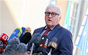 Steinmeier: prijevremeni izbori štetili bi i Britancima i Europskoj uniji