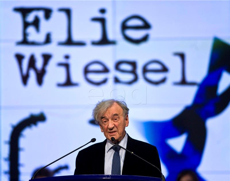 FILE HUNGARY PEOPLE ELIE WIESEL DEATH