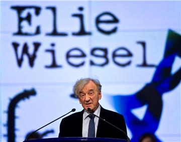 FILE HUNGARY PEOPLE ELIE WIESEL DEATH