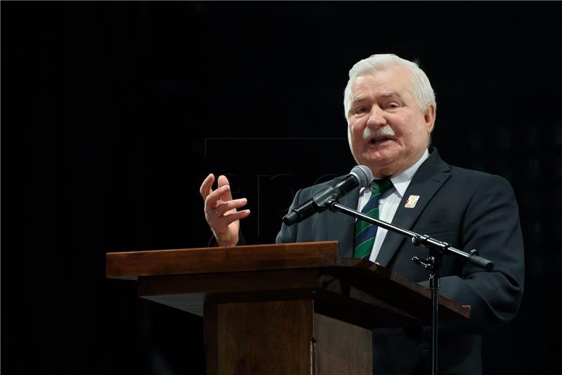 Walesa: bez Wiesela će biti teže izgraditi europsko jedinstvo