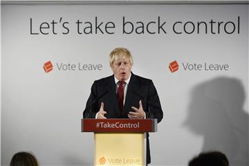 Boris Johnson kritizira vladu jer nije narodu objasnila koristi Brexita 