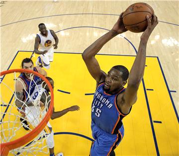 NBA: Kevin Durant sve bliži Golden Stateu