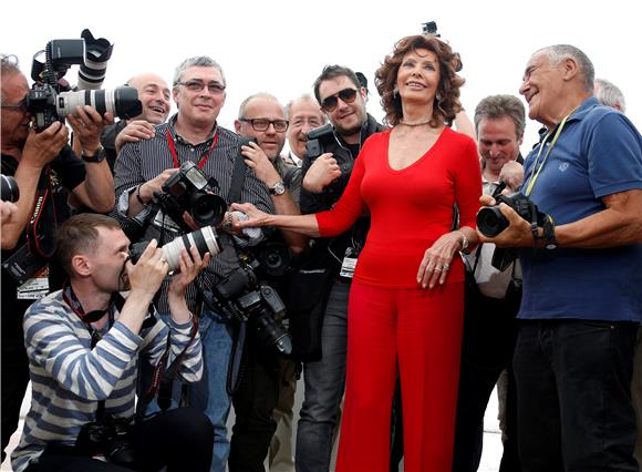 Talijanska filmska diva Sophia Loren bit će počasna građanka Napulja