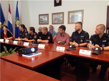 Strani policijski službenici u Istri tijekom sezone