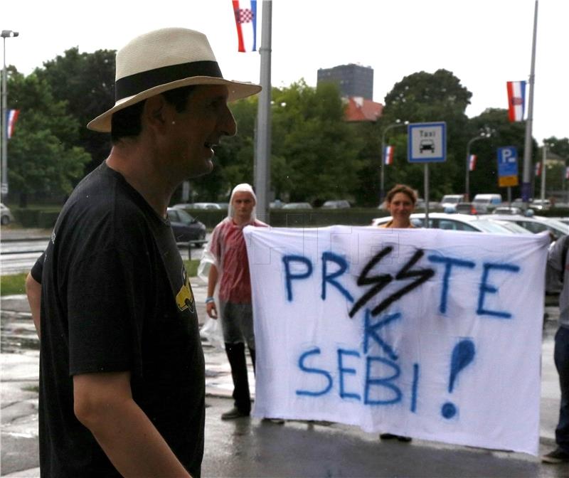 Prvo ročište između Hasanbegovića i Tomića na Općinskom građanskom sudu