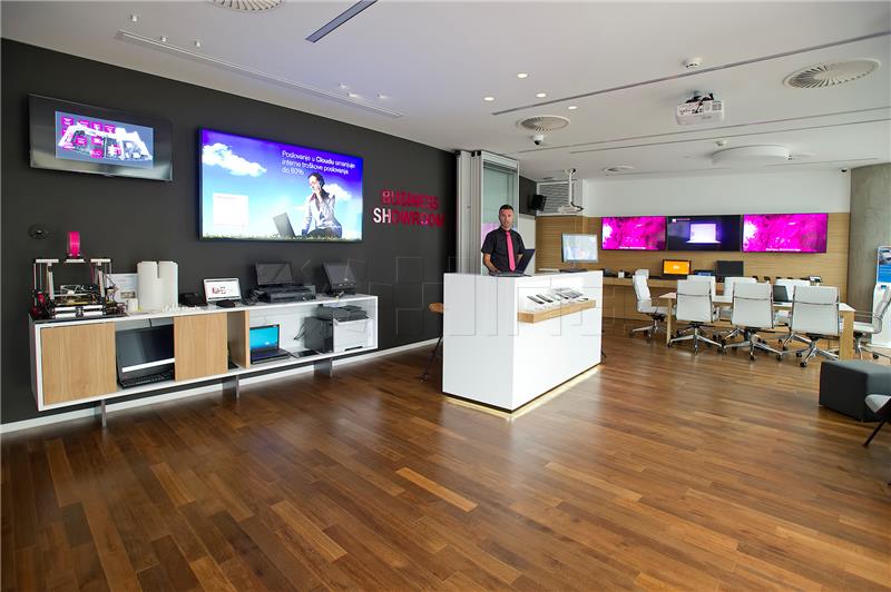 HT otvorio prvi telekomunikacijski multimedijski centar Business Showroom