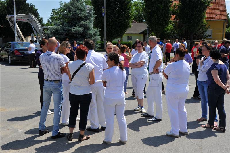 Bosiljko Stanić tvrdi da ga je napao član obitelji bivše zaposlenice