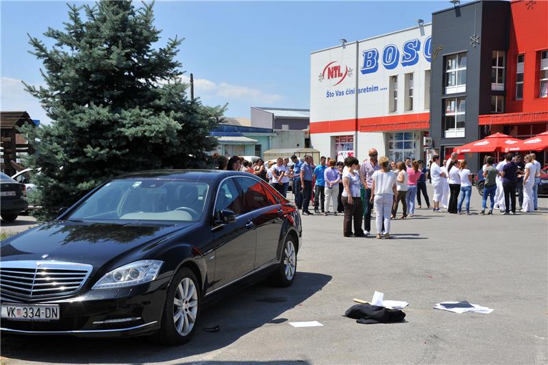 Bosiljko Stanić tvrdi da ga je napao član obitelji bivše zaposlenice