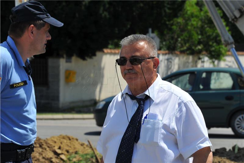 Bosiljko Stanić tvrdi da ga je napao član obitelji bivše zaposlenice