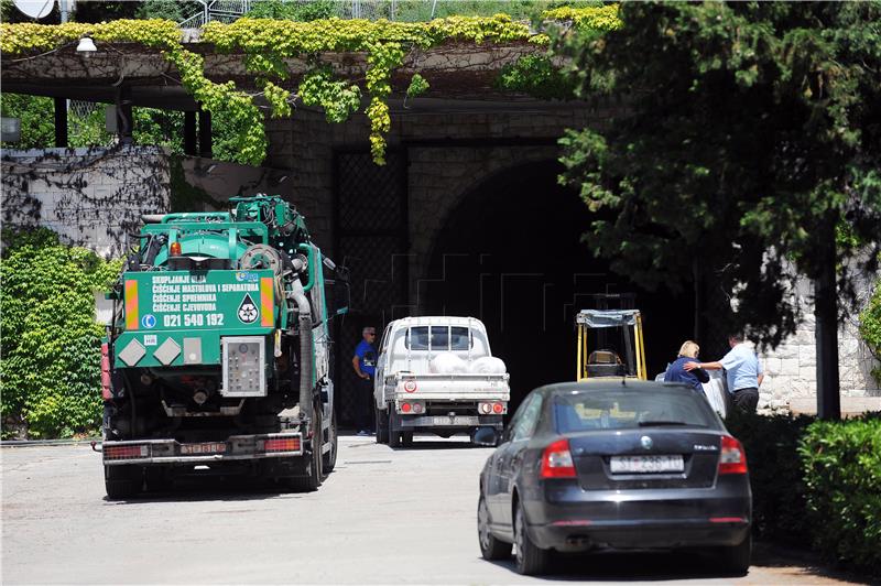 Poplavljena glavna strojarnica HE Zakučac kod Omiša