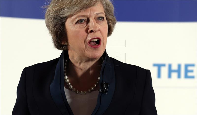 Cameron u srijedu podnosi ostavku, Theresa May postaje premijerka