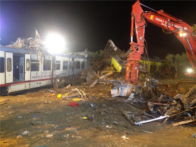 ITALY TRAIN COLLISSION ACCIDENT