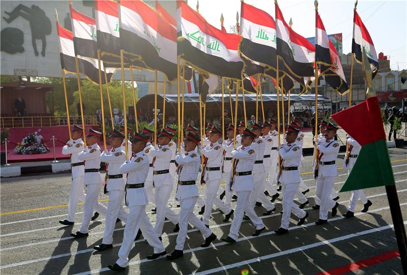 IRAQ BAGHDAD DEFENCE ARMY VICTORY PARADE