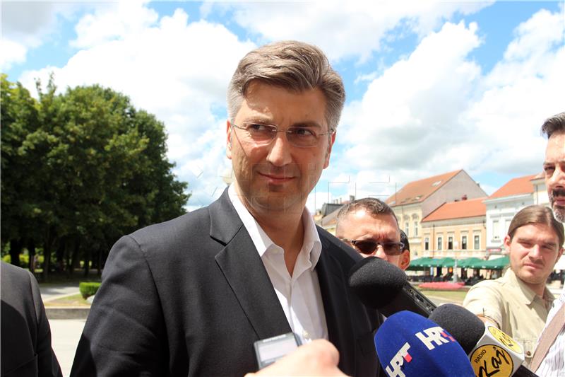 Plenković: Još nisam razgovarao o stavljanju Hrga i Korena na HDZ-ovu listu