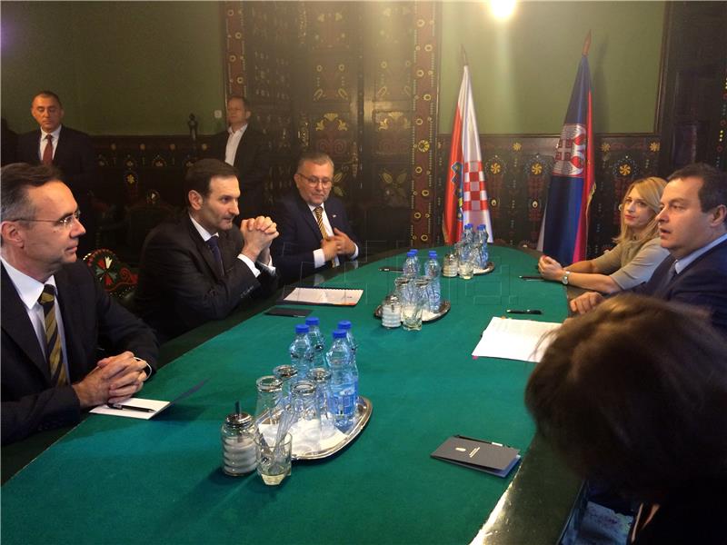 Ministers say Croatia and Serbia committed to solving issues