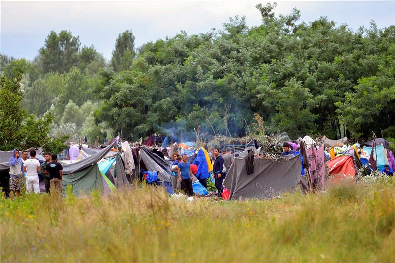 SERBIA HUNGARY MIGRANTS REFUGEES CRISIS