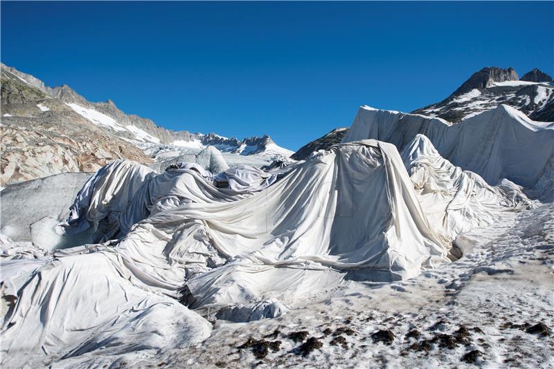 SWITZERLAND PROTECTION RHONE GLACIER