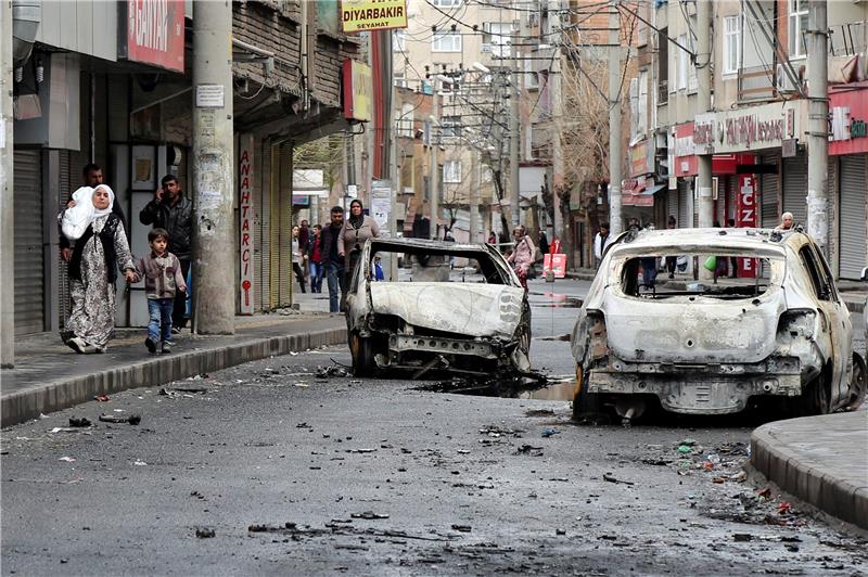 Turska bombardirala položaje PKK u Iraku