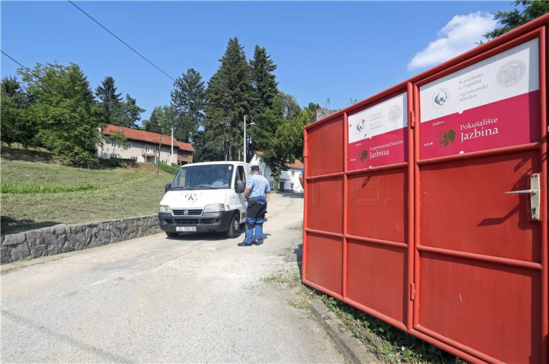 Premijer Orešković posjetio Pokušalište Jazbina Agronomskog fakulteta