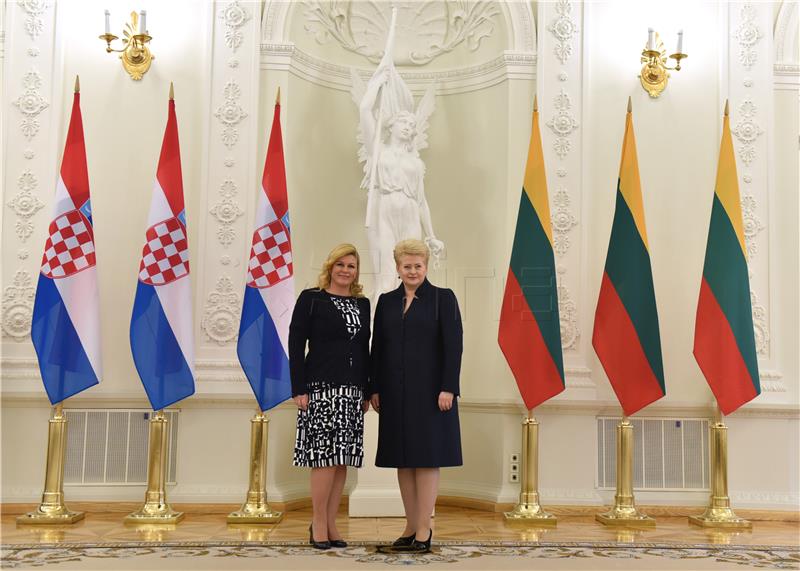 Croatian president meets with Lithuanian counterpart in Vilnius