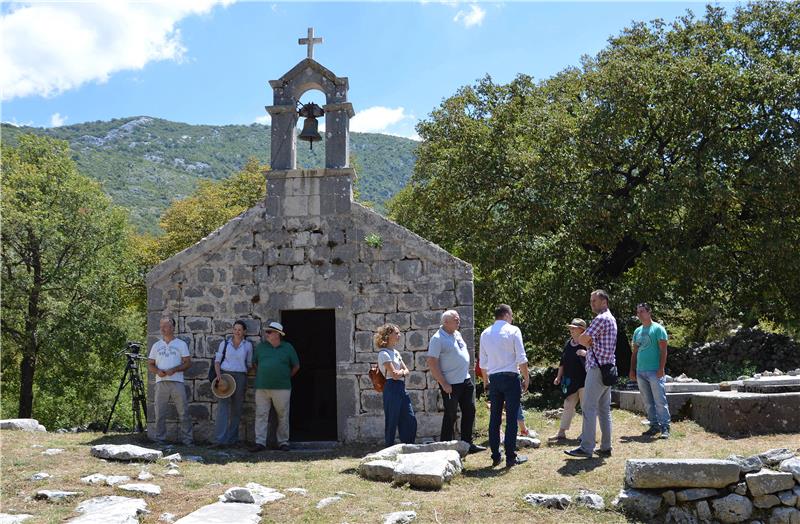 Trupković: Lokalitet sv. Barbare sa stećcima pomoći će revitalizaciji lokalne zajednice