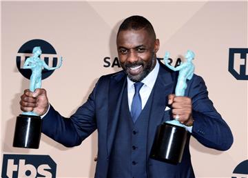 Idris Elba kaže da je prestar da glumi Jamesa Bonda