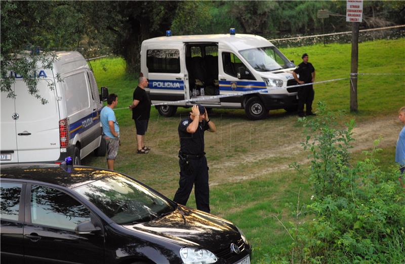 Karlovačka policija istražuje ubojstvo na rijeci Dobri