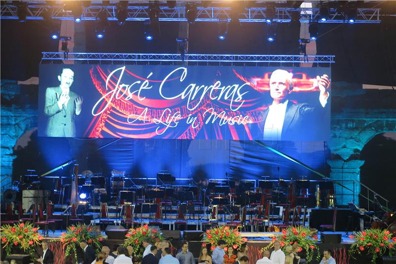 Humanitarni koncert "A Life in Music" Josea Carrerasa u pulskoj Areni