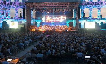 Humanitarni koncert "A Life in Music" Josea Carrerasa u pulskoj Areni