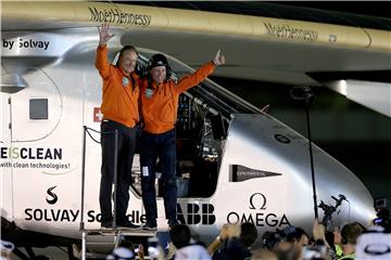 Solar Impulse završio epsko putovanje oko svijeta