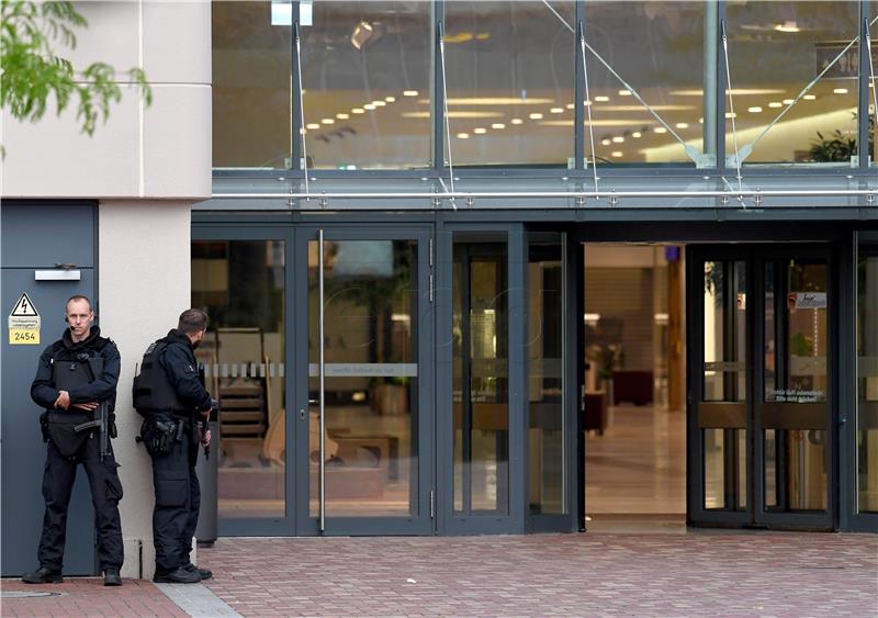 GERMANY SHOPPING CENTER EVACUATION