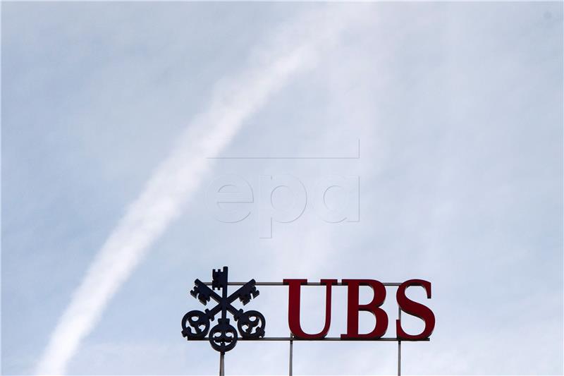 FILE SWITZERLAND UBS RESULTS