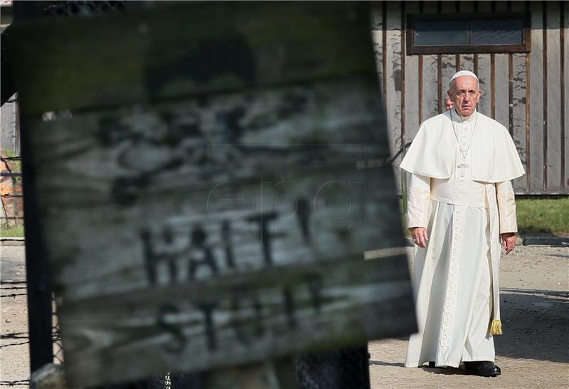 POLAND BELIEF WYD POPE IN KL AUSCHWITZ